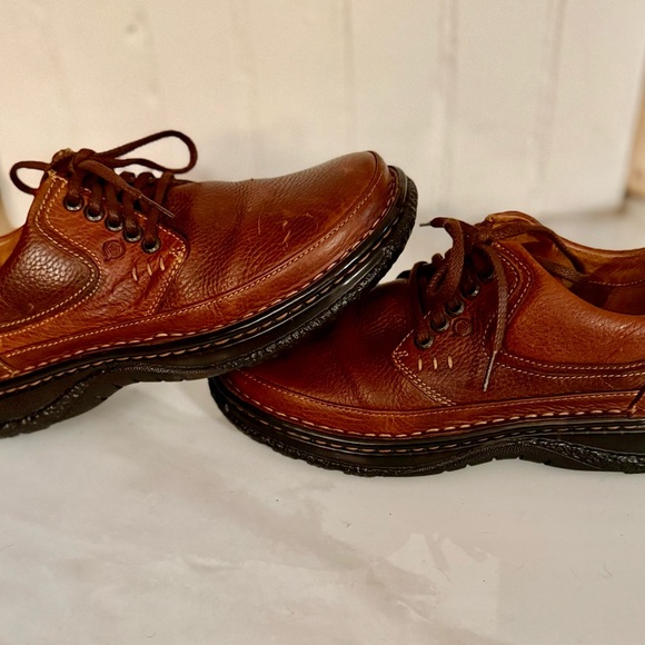 Born Brown Full Grain Leather Oxfords with Vintage Stitching Size M8 - Picture 5 of 11